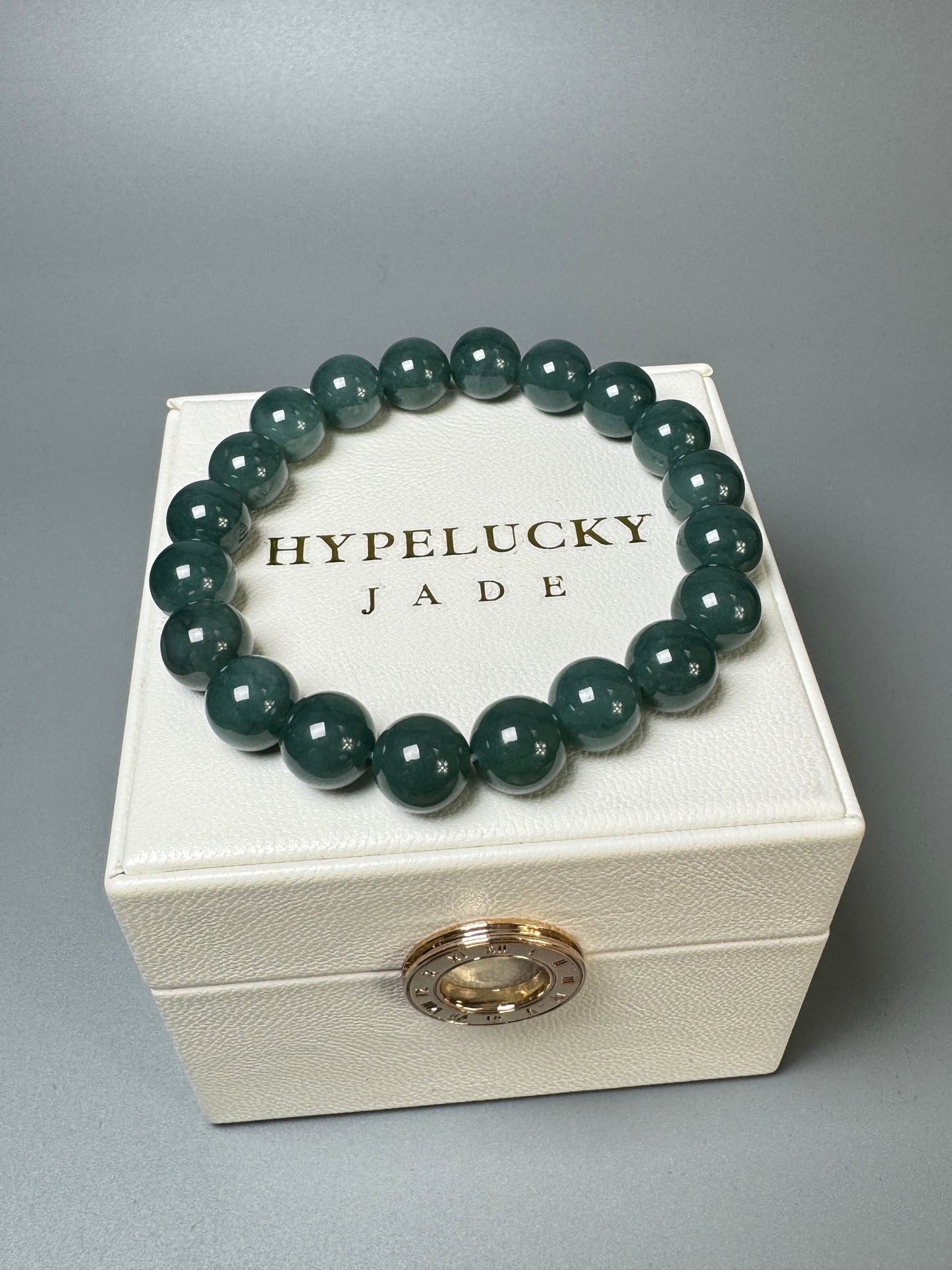 Guatemala Jadeite Jade 10mm Icy Round Green Flower Beads Bracelet ( 10mm )