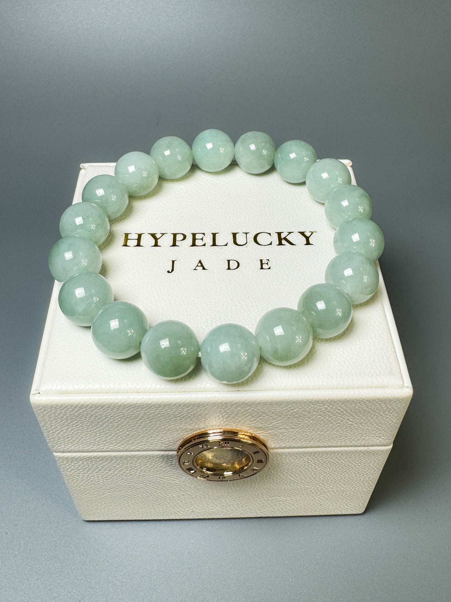 Jadeite Jade 11.5mm Round Icy Green Beads Bracelet ( 11.5mm )