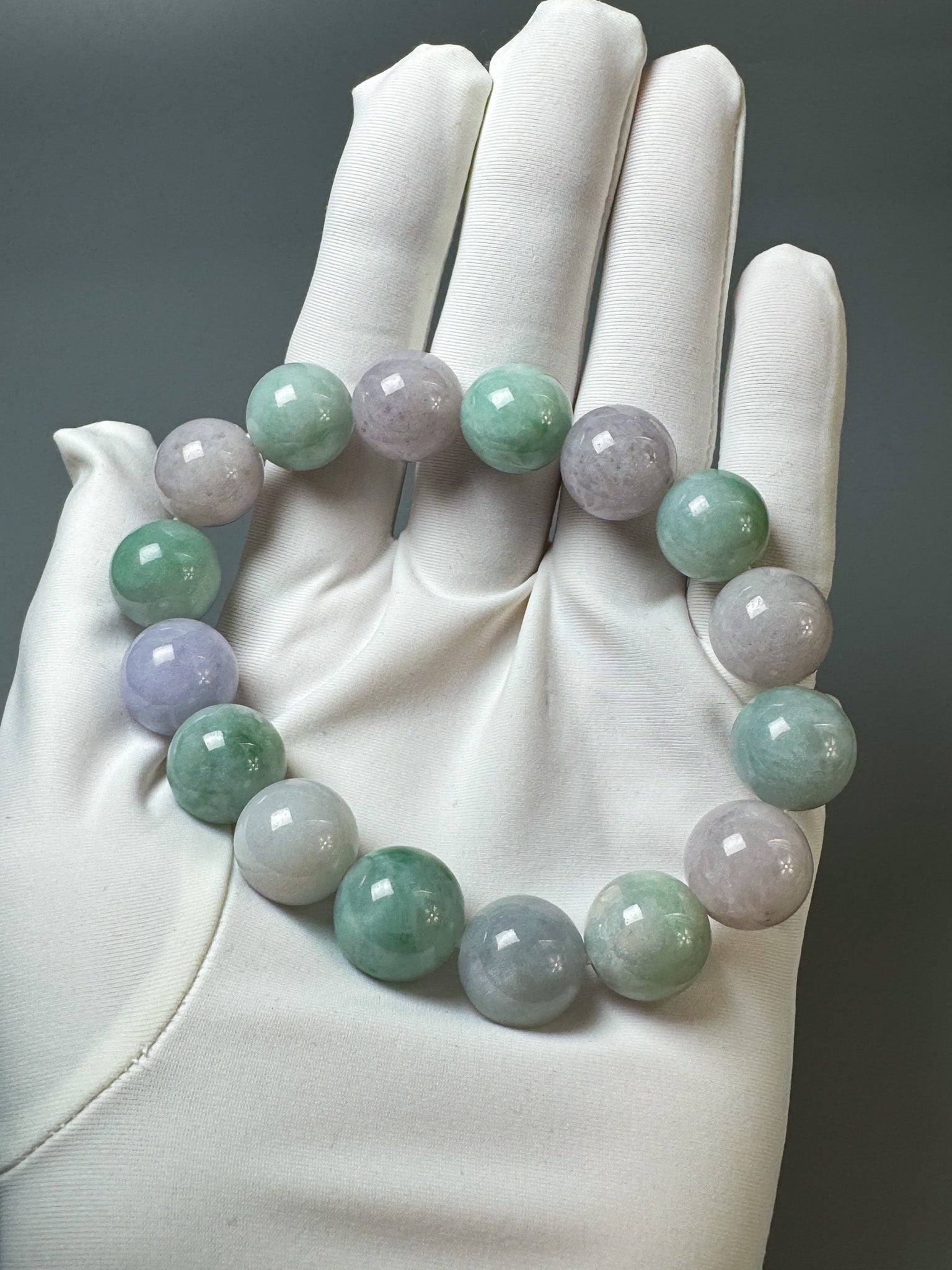 Jadeite Jade 13mm Round Green and Lavender Beads Bracelet ( 13mm )